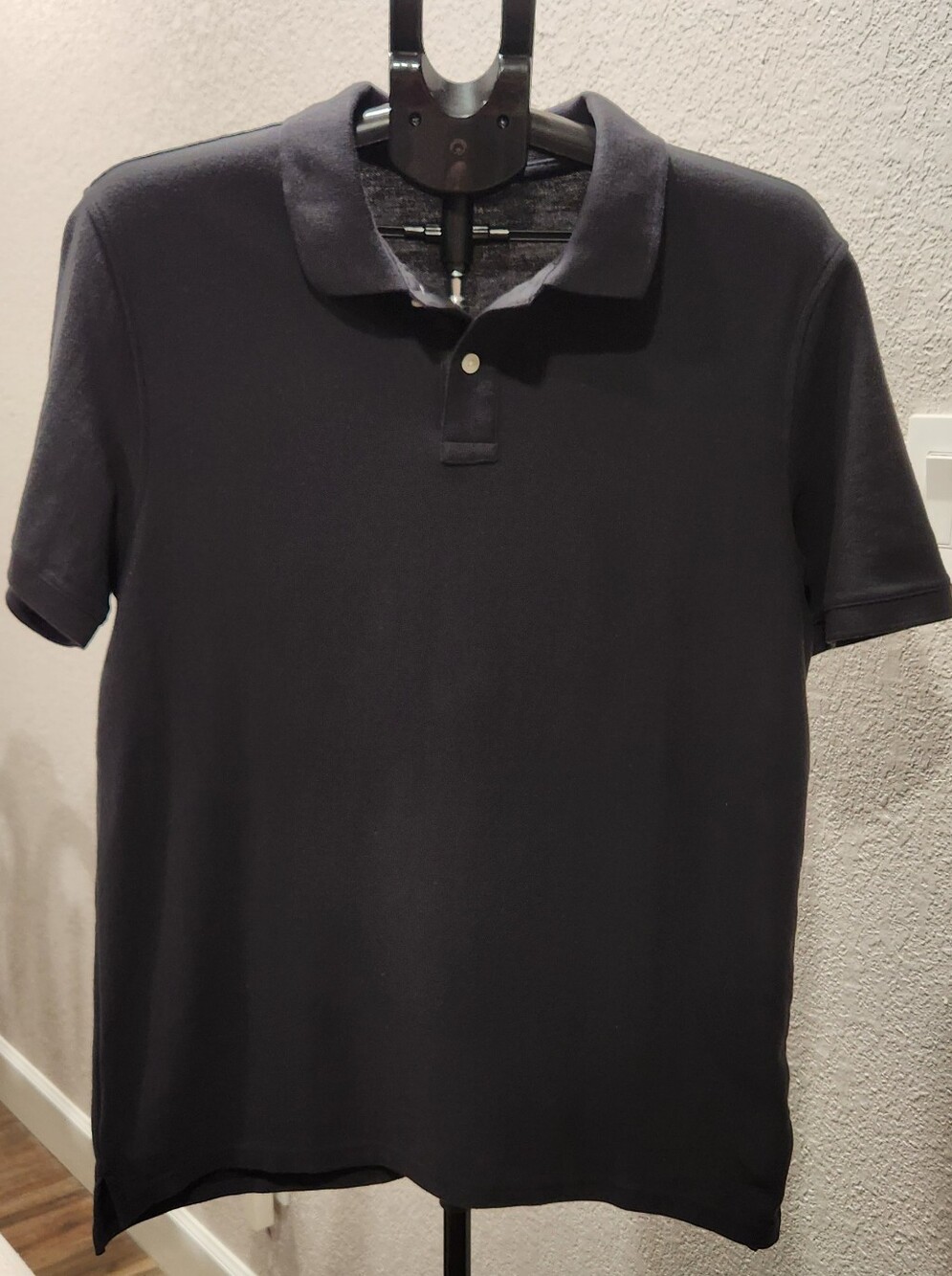 Men's Black Polo Shirt - Medium